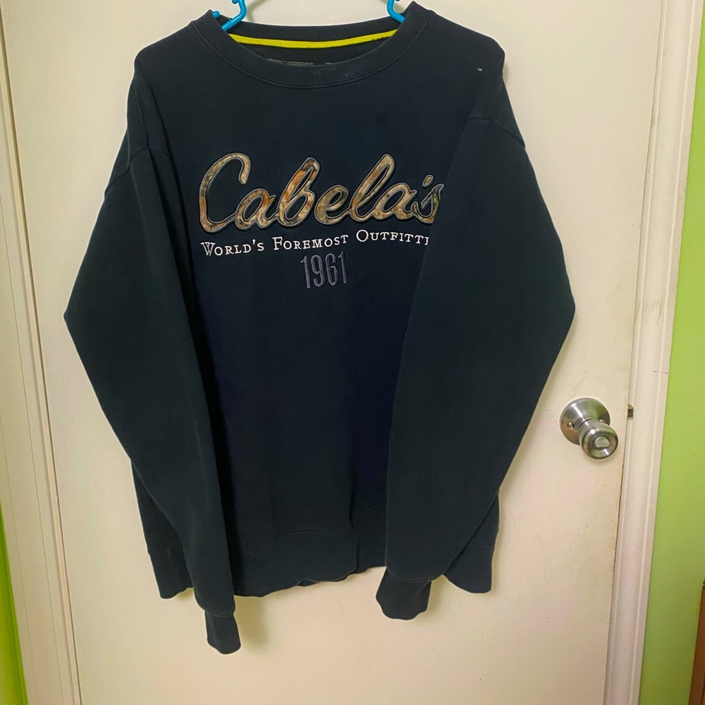 Vintage cabela’s Crewneck